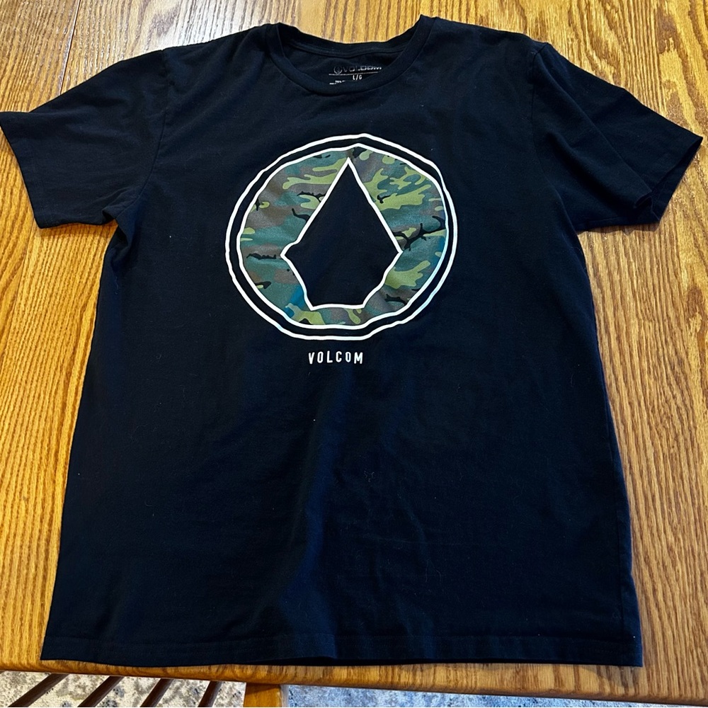 Volcom Black T-Shirt with Camo Logo
